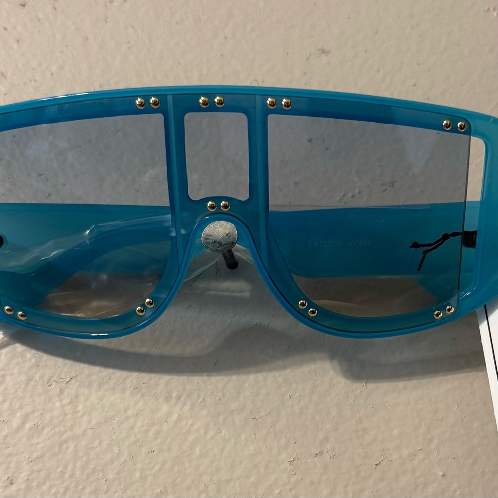 Stylish Blue Women's Glasses